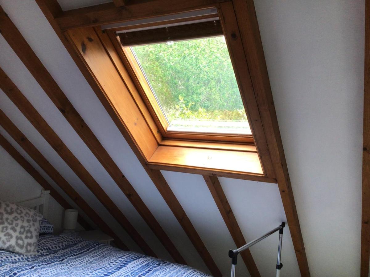 Cozy Camborne Studio Retreat With Two Single Beds Luaran gambar