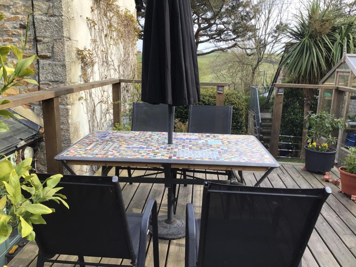 Cozy Camborne Studio Retreat With Two Single Beds Luaran gambar