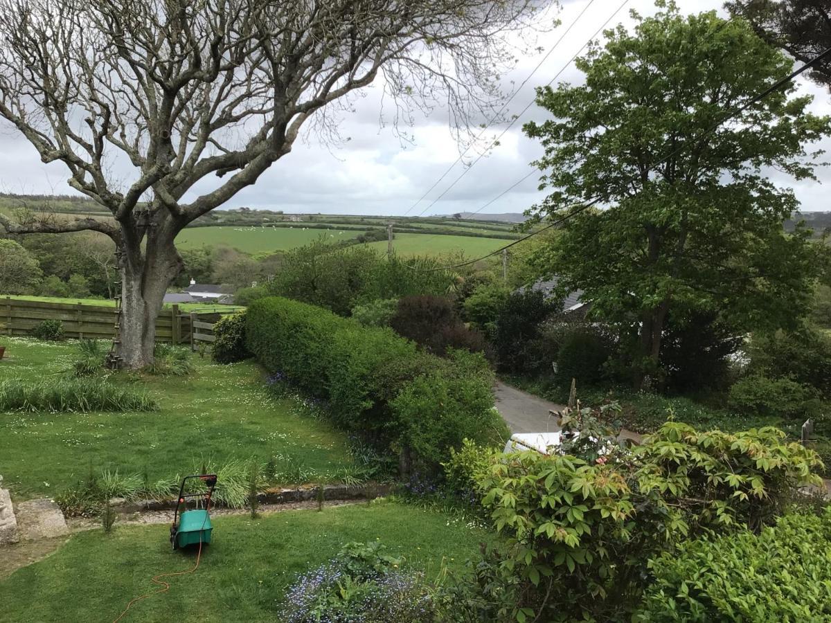 Cozy Camborne Studio Retreat With Two Single Beds Luaran gambar